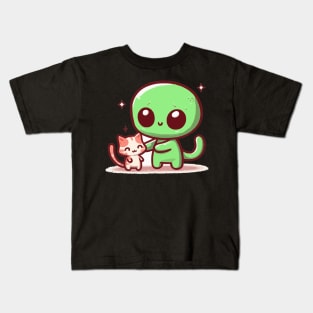 Alien hugging cat funny Kids T-Shirt